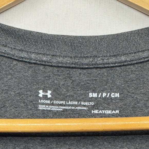 Under Armour Heatgear Loose Fit V‎ Neck T Shirt Women's Size SM Dark Gray - Picture 8 of 14